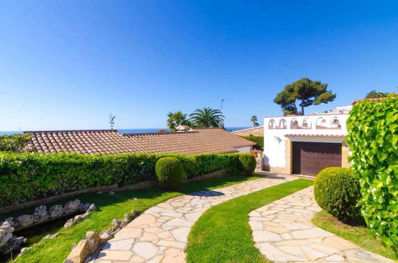 Club Villamar - Delfin Lloret de Mar Spain