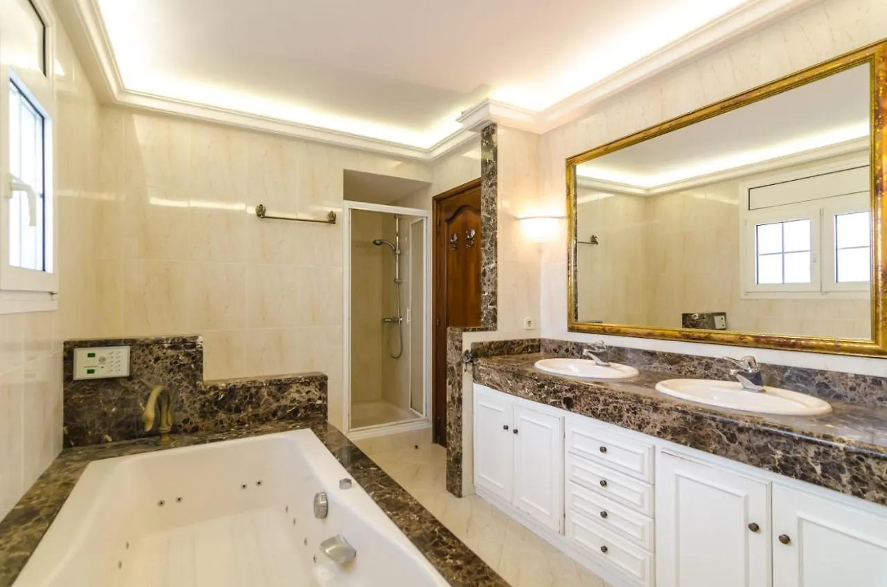Villa Club Villamar - Delfin Lloret de Mar Spain