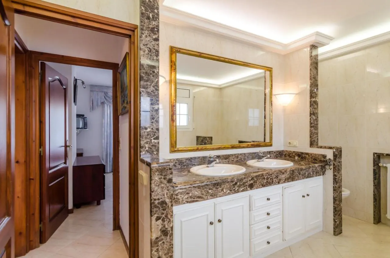 Club Villamar - Delfin Lloret de Mar Villa